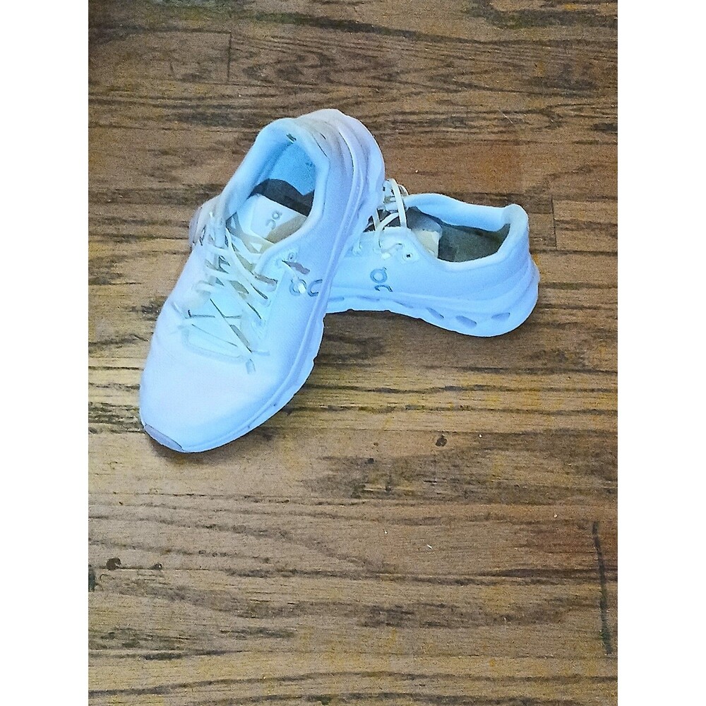 Womens on Cloud shoes